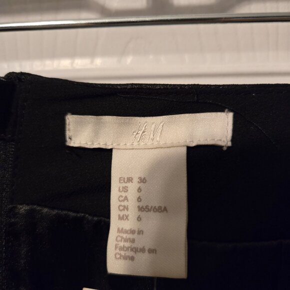 H&M Black Sequin Skirt, size 6, NWT. - Picture 3 of 5